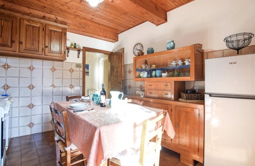 Stazzema House | Gorgeous home in Farnocchia with WiFi
