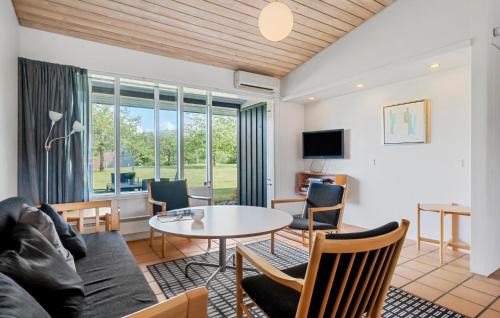 Gjern House | Gorgeous Home In Gjern With Sauna