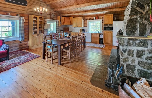 Kamben House | Gorgeous home in Gol with sauna