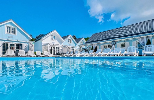 Mielno House | Gorgeous home in Mielno with WiFi