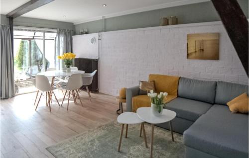 Anjum House | Gorgeous Home In Oostmahorn With Wifi