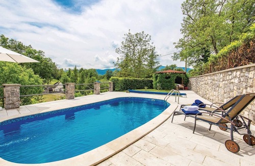 Veli Brgud House | Gorgeous home in Poljane with sauna