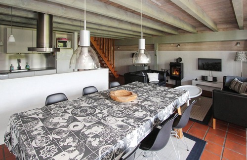 Samsø House | Gorgeous home in Samsø with kitchen