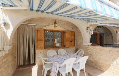 Santa Pola House | Gorgeous Home In Santa Pola With Wifi