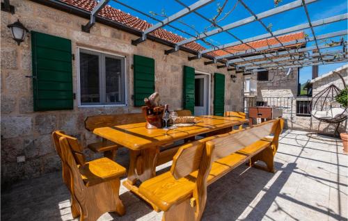 Slivno House | Gorgeous Home In Slivno With Sauna