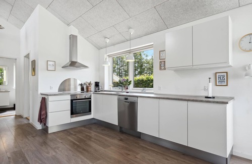 Skaven Strand House | Gorgeous home in Tarm with WiFi