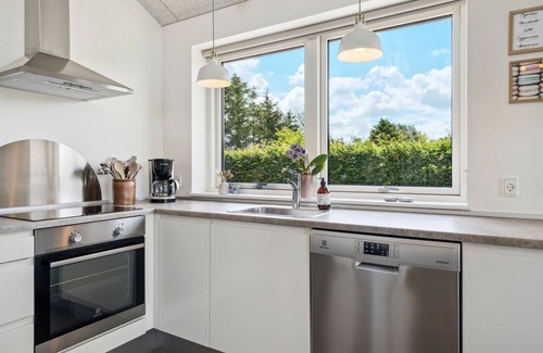 Skaven Strand House | Gorgeous home in Tarm with WiFi