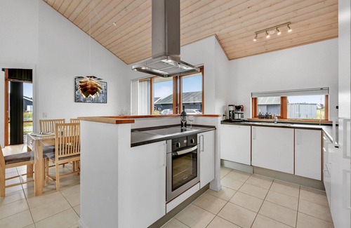 Thorsminde House | Gorgeous home in Ulfborg with WiFi