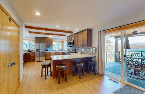 Sagle House | Gorgeous mountain home with dock, lake views, Kayaks & Hiking Trails