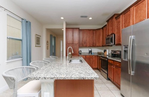 West Kissimmee House | Gorgeous Remo 8 BR at Encore Resort next to Disney
