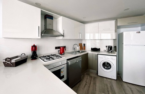 Zeytinlik Apartment | Gorgeous Residence in a Luxury Complex in Kyrenia