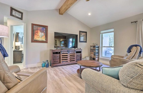 San Marcos House | Gorgeous San Marco Home with Patio and Grill!
