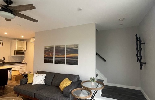 Otonabee-South Monaghan Apartment | Gorgeous suite overlooking Rice Lake. Breathtaking sunrise, peaceful relaxation.