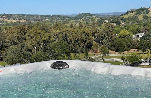 Loomis House | Gorgeous View. Private, Quiet