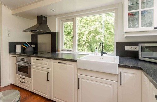 Bergentheim Villa | Gorgeous Villa in Bergentheim with Sauna
