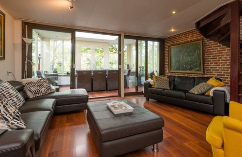 Bergentheim Villa | Gorgeous Villa in Bergentheim with Sauna