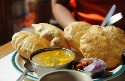 Gauhati Hotel | Goroomgo Blue Moon Guest House Guwahati