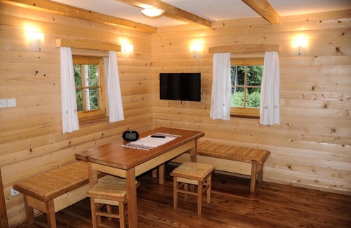 Stara Fuzina Cabin | Gorska hiška Vogar nad Bohinjskim jezerom