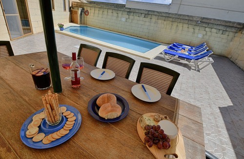 Victoria House | Gozo Inn Cittadella Sleeps 9 with private pool, and garden