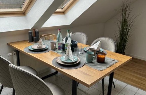 Borna-Heinersdorf Apartment | Grüne Oase am Küchwald