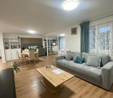 Goeppingen Apartment | Grüne Sonne Refugium