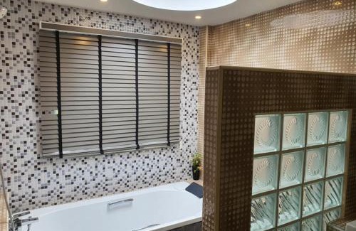 Ban Chang House | Grace Seaview บ้านพักส่วนตัว 3 ห้องนอน วิวทะเล หาดพลา