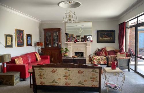 Kerikeri Villa | Gracious on the Grove