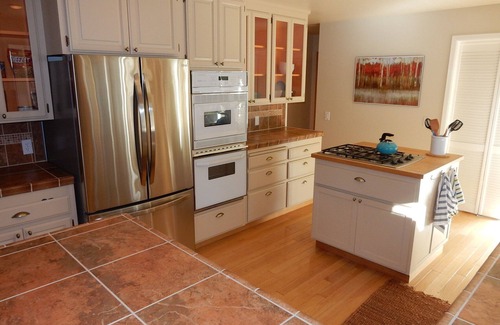 Graeagle House | Graeagle Home On Frazier Creek - Great Decks And Privacy - Close to Town/Shops