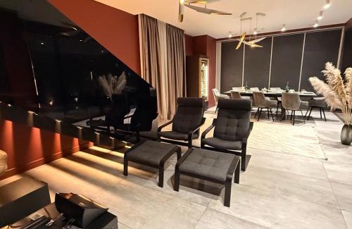 Almaty House | Graff