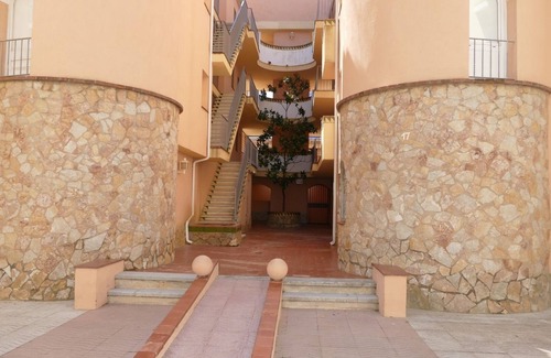 Empuriabrava Apartment | Gran Reserva - Apt for 4 people 2 steps from the beach, shops and restaurants