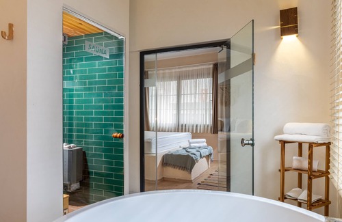 Old Town Hotel | Gran Via Alsancak