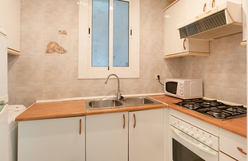 La Bordeta Apartment | GRAN VIA EXPERIENCE: Wi-Fi, air conditioning, 2 double bedrooms