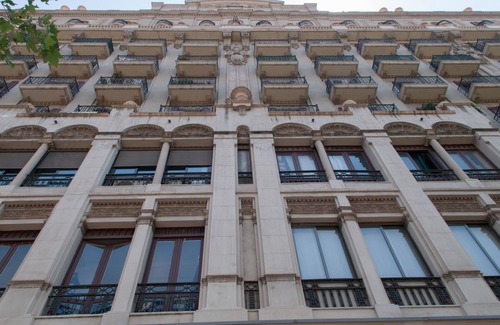 La Bordeta Apartment | GRAN VIA EXPERIENCE: Wi-Fi, air conditioning, 2 double bedrooms