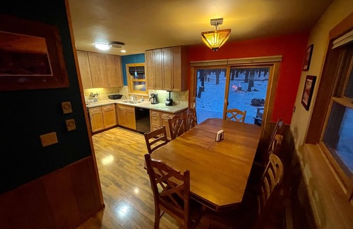 Parks House | Grand Canyon Elk Camp in Parks