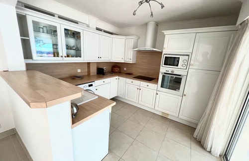 Juan-les-Pins Apartment | Grand Dauphin Appartement Juan les Pins