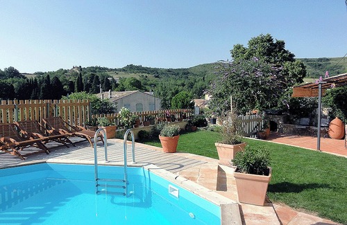 Laurac House | grand gite confortable et spacieux avec piscine 3*