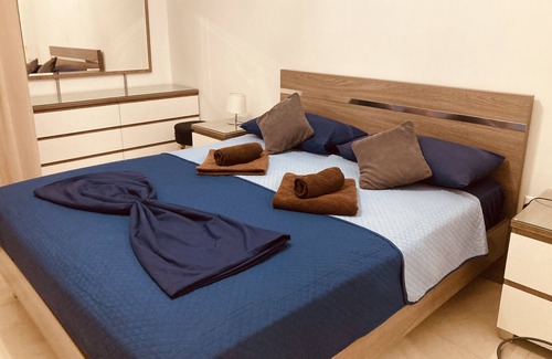 Kalkara Apartment | Grand Harbour View Lookout