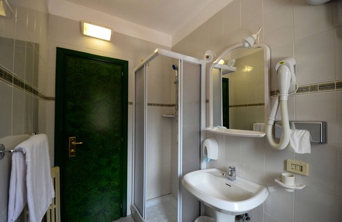 Rocca di Mezzo Hotel | Grand Hotel delle Rocche