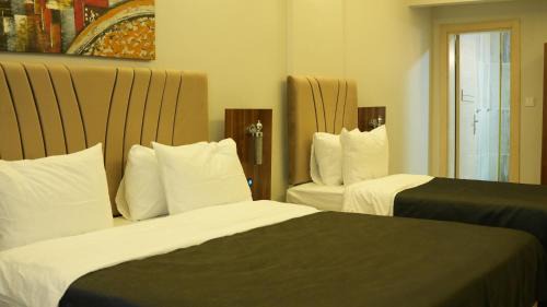 Cinarcik Hotel | Grand Krone Hotel