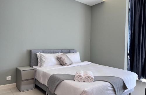 Medini Apartment | Grand Medini - Legoland & WIFI & Studio 1B 2pax by Cowidea