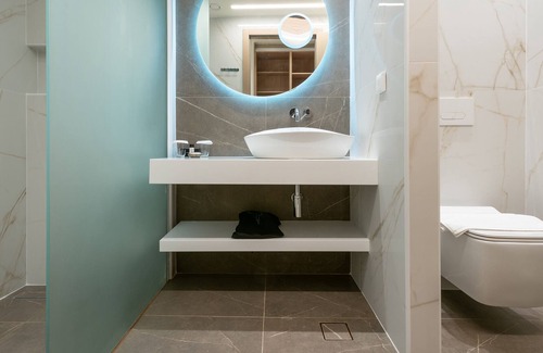 Myrina Hotel | Grand Patelli