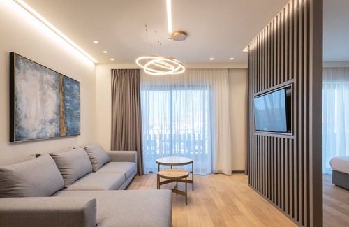 Myrina Hotel | Grand Patelli