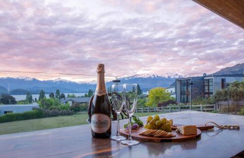 Wanaka House | Grand Peninsula Lodge
