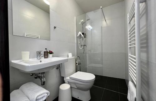 Prague 13 Hotel | Grand Petit Hotel ex Shato Gesson