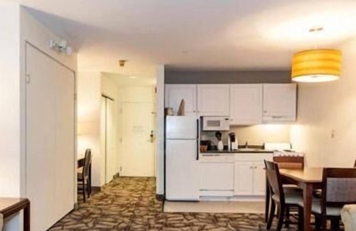 Bartlett Hotel | Grand Summit Hotel at Attitash