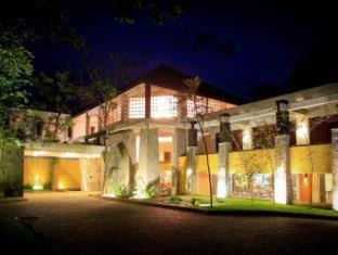 Udawalawa Resort | Grand Udawalawe Safari Resort