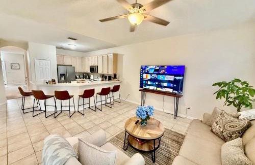 Sandy Ridge House | Grand Village 4BR Pool Home near Disney Parks