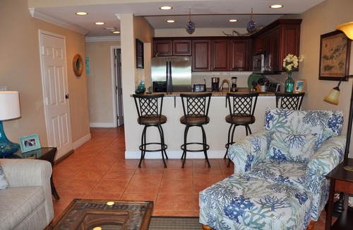Estate Enighed Condo | Grande Bay Resort - Mojo Blue 1BR Condo Beachfront!