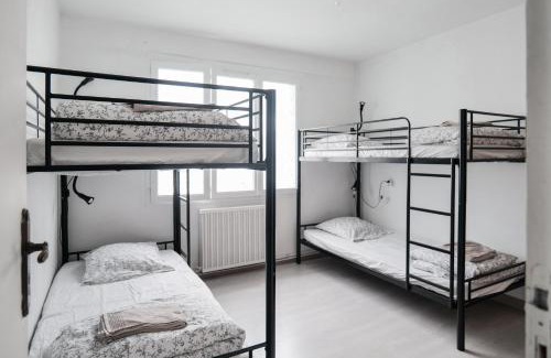 Deux Croix-Banchais House | Grande maison façon "Auberge" quartier des Deux Croix, Angers - 16 personnes