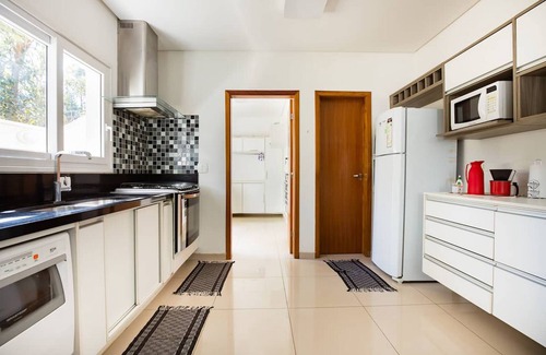 Carapicuiba Cottage | GRANJA VIANA - Beautiful country house to gather friends 20 km from São Paulo.